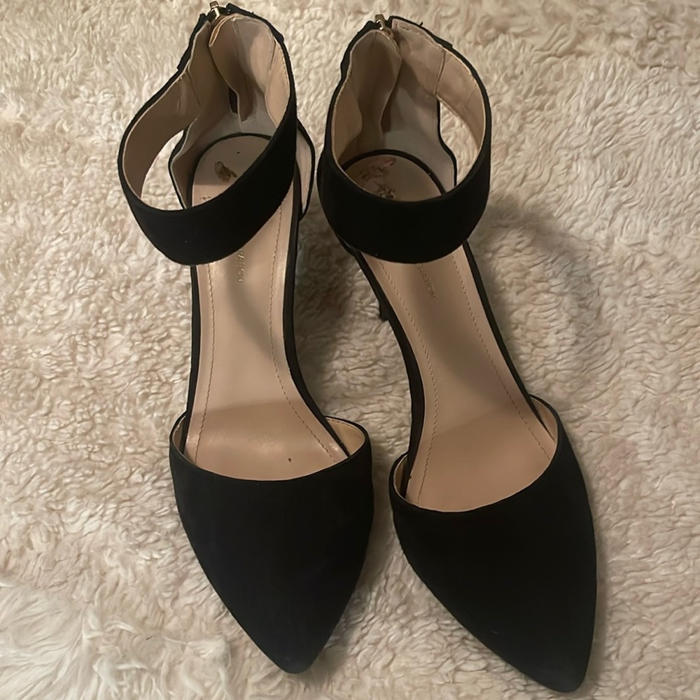 BCBGeneration black suede heels with ankle wrap and back zipper size 9.5